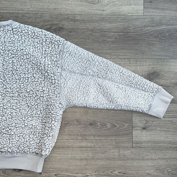 Victorias Secret PINK Sherpa Sweater Small Oversized Light Gray Cozy Loungewear - Picture 10 of 12